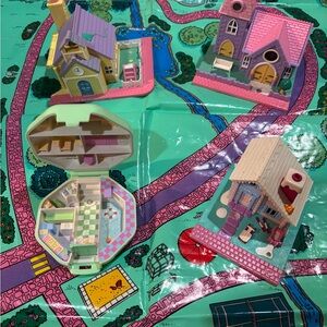 Polly Pockets Lot